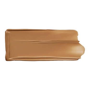 Stay Naked Weightless Liquid Foundation 1