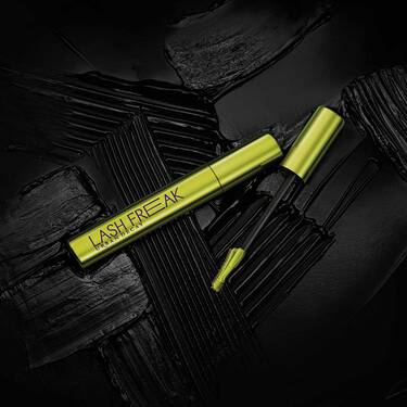 Mascara volumisant Lash Freak 4