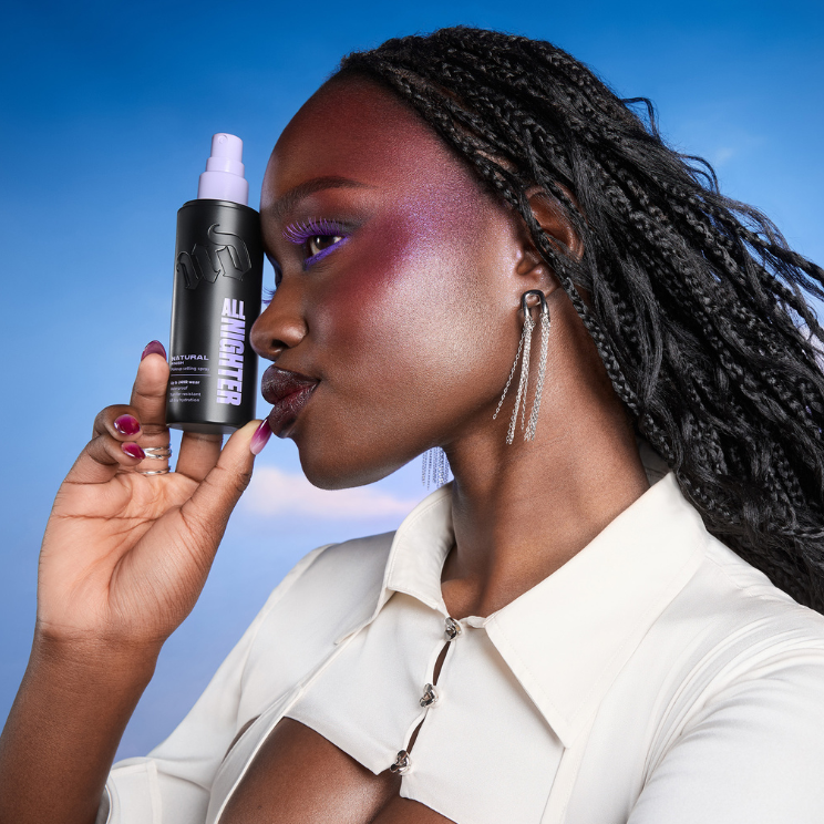 ALL NIGHTER GLOW SETTING SPRAY BOTTLE